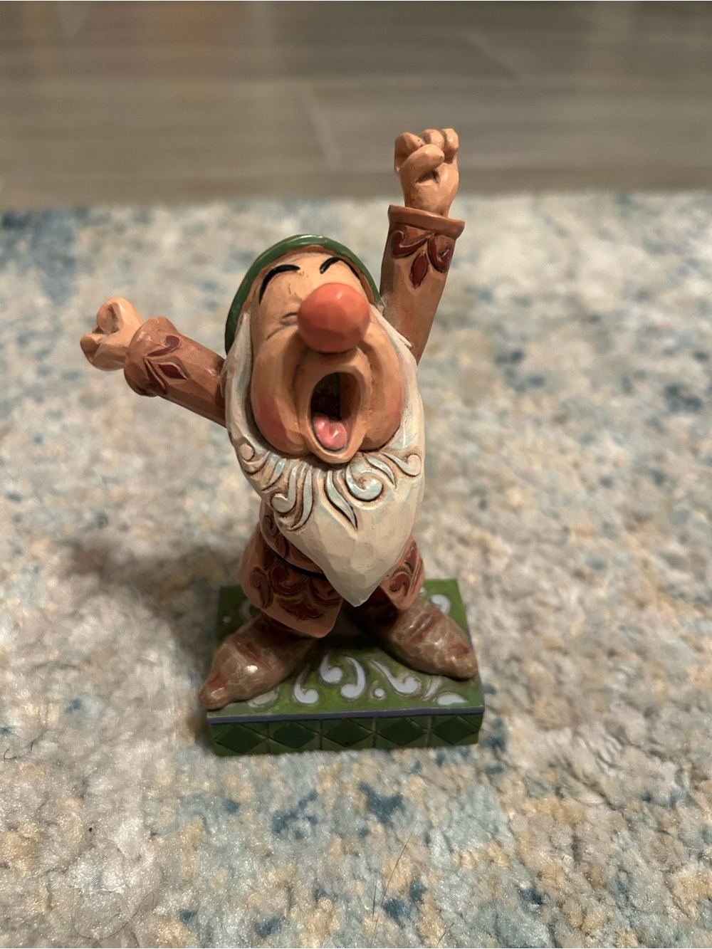 Enesco Disney Traditions Designed by Jim Shore Sleepy Figurine 4.5 in